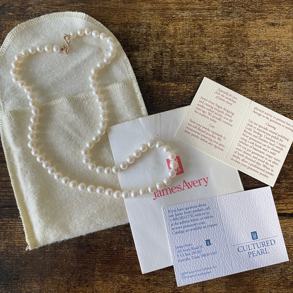 James Avery fresh water pearl necklace